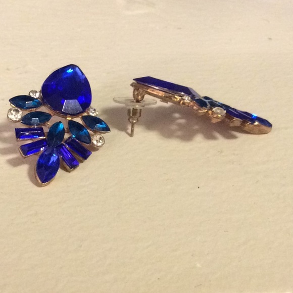 Blue Stellar Earrings - Picture 2 of 2
